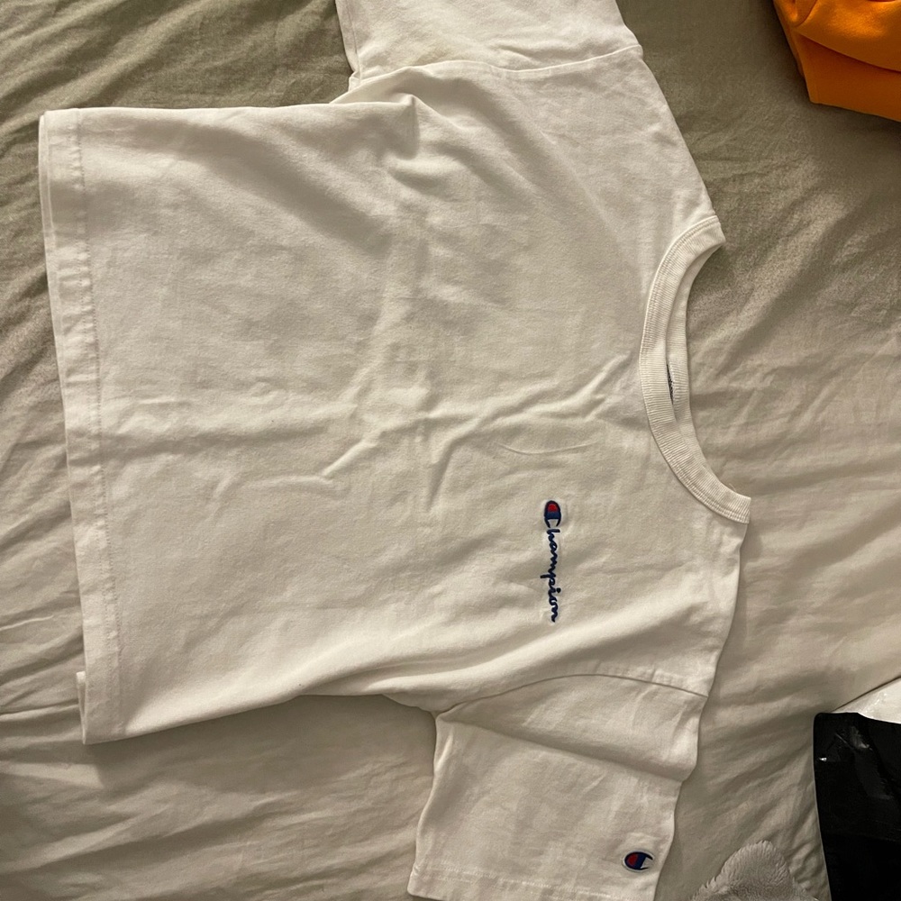 Champion tee